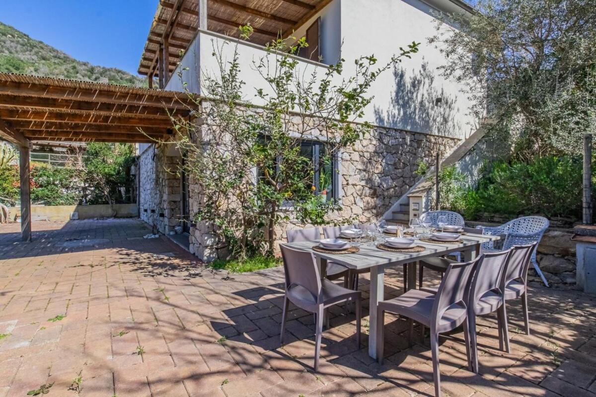 Villa Acquasalata Nisporto Экстерьер фото